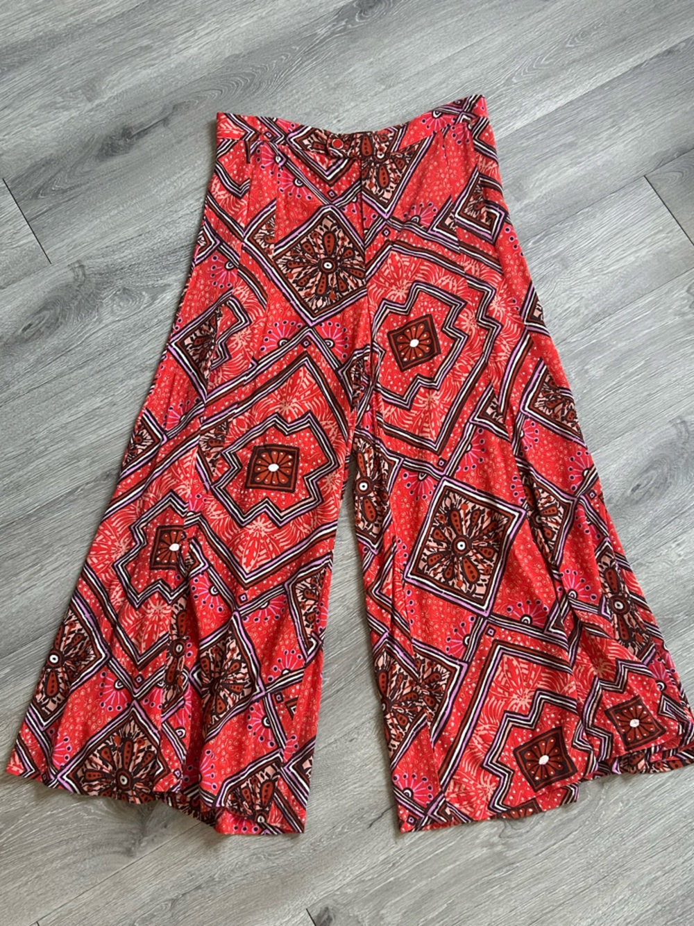 Anthropologie Geometric Bohemian Red/Orange Patterned Wide-Leg Palazzo Pants 6